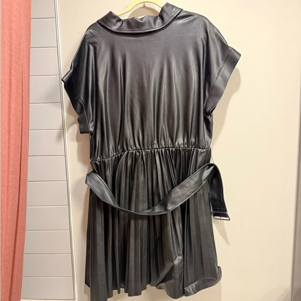 Faux Leather Dress With Pleated Skirt - Picture 4 of 8